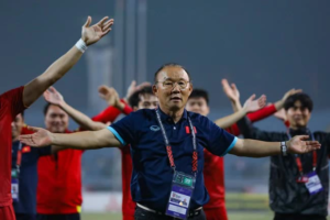 phut-trai-long-cua-thay-park-ve-nhung-uu-tu-world-cup-noi-hlv-troussier