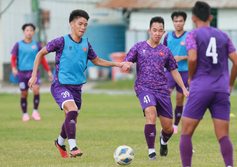 u19-viet-nam-ton-that-luc-luong-truoc-them-giai-dong-nam-a